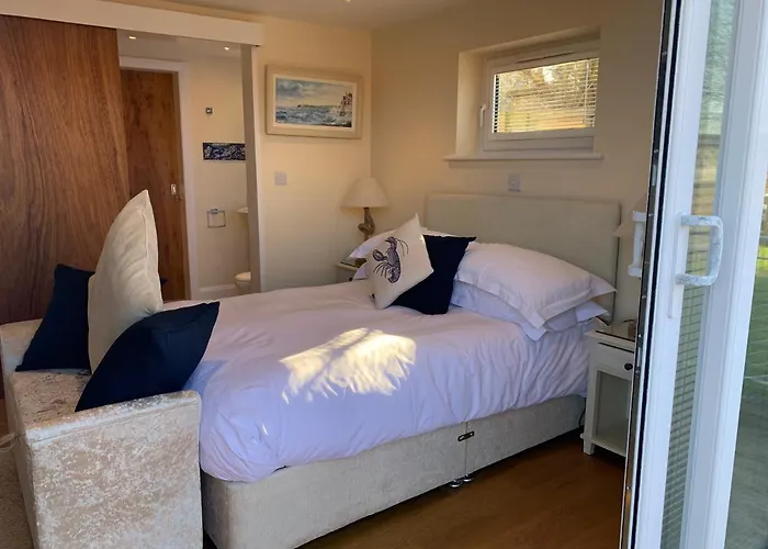 Room On The Ropery- With Free Parking